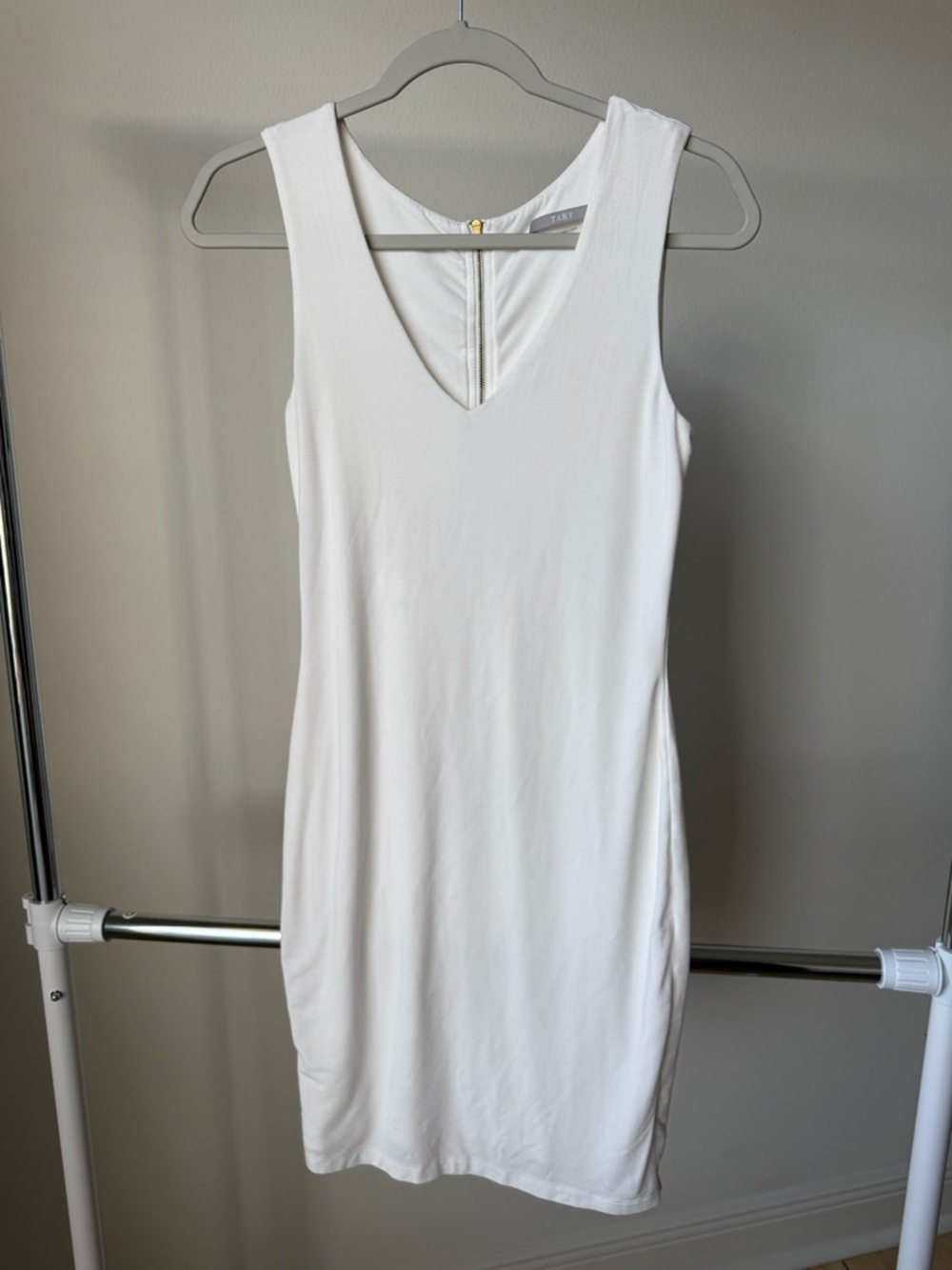 Tart White V-Neck Sleeveless Midi Dress